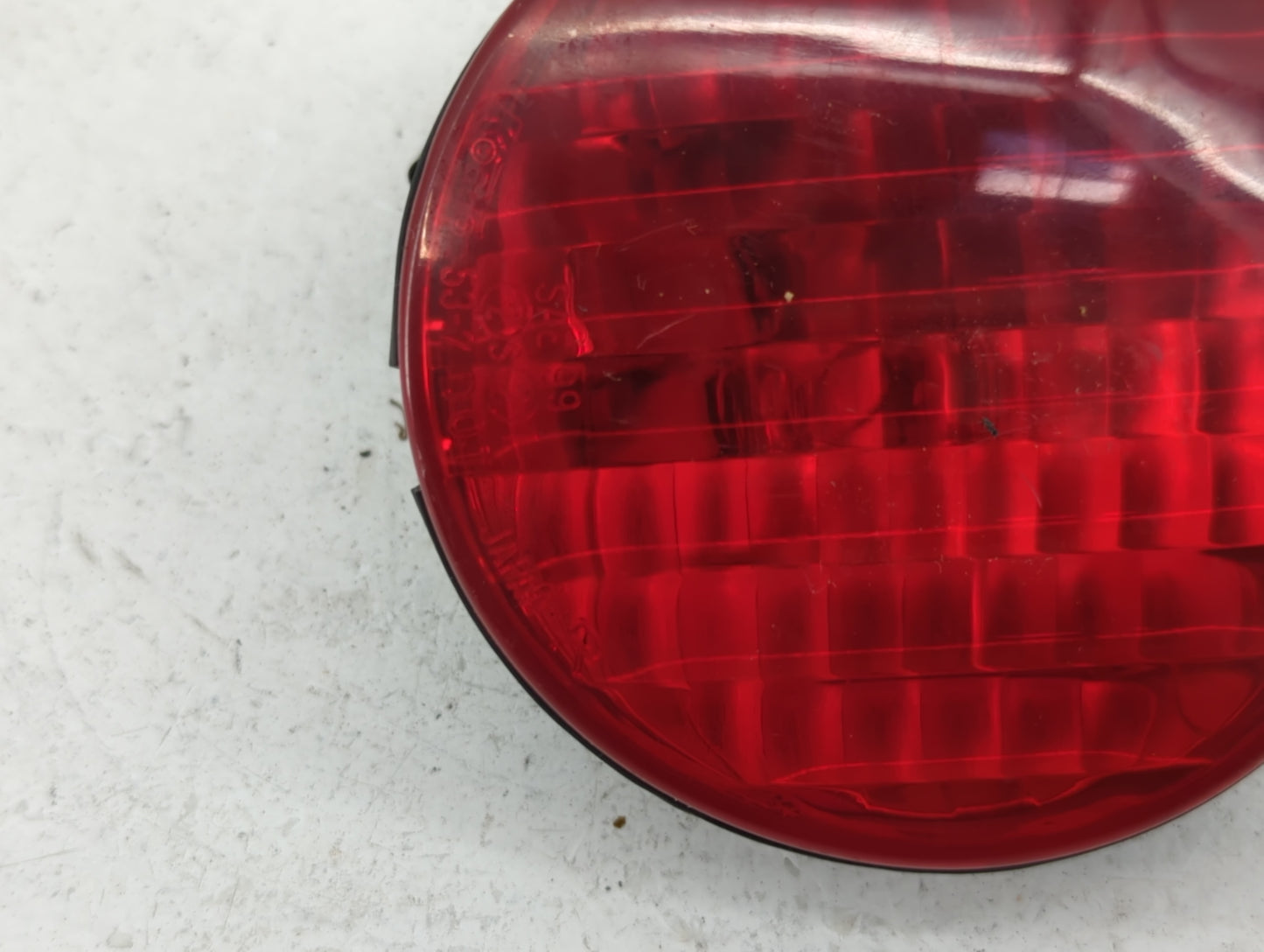 2001-2005 Lexus Is300 Tail Light Assembly Passenger Right OEM Fits Fits 2001 2002 2003 2004 2005 OEM Used Auto Parts - Oemus