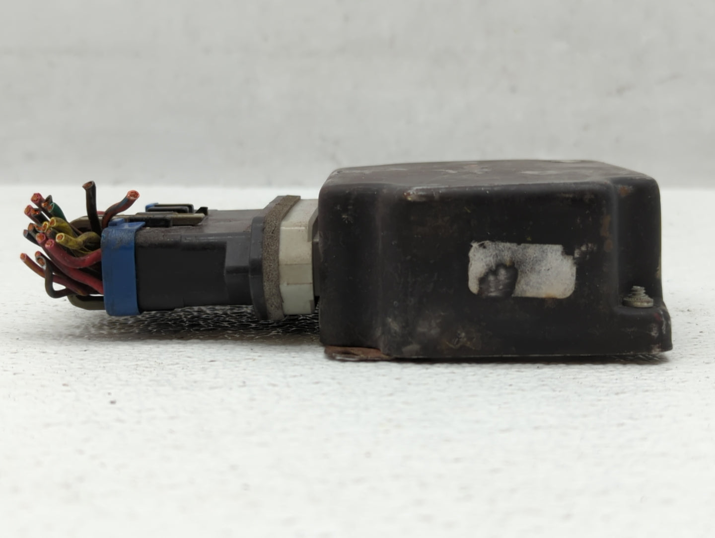 2005 Lexus Is300 Ignition distributor - Oemusedautoparts1.com