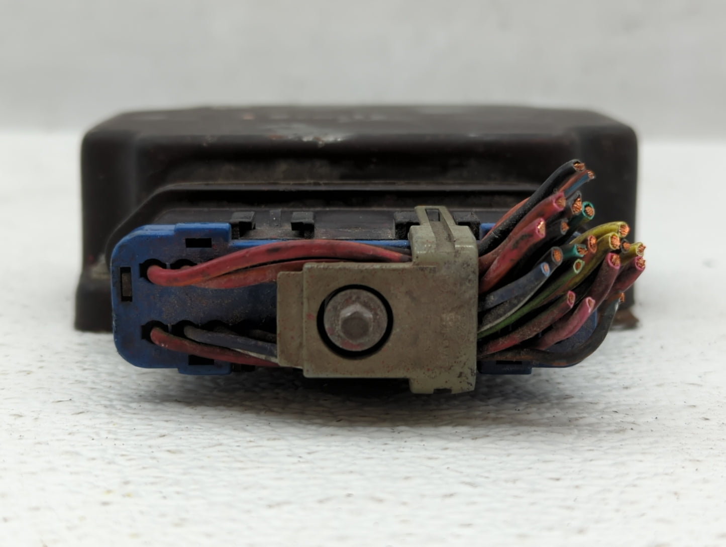 2005 Lexus Is300 Ignition distributor - Oemusedautoparts1.com