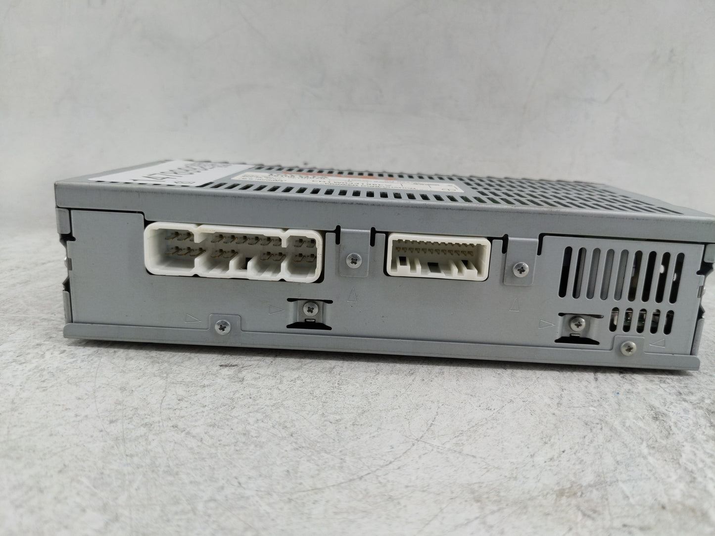 2005-2006 Lexus Rx330 Radio Speaker Amplifier - Oemusedautoparts1.com