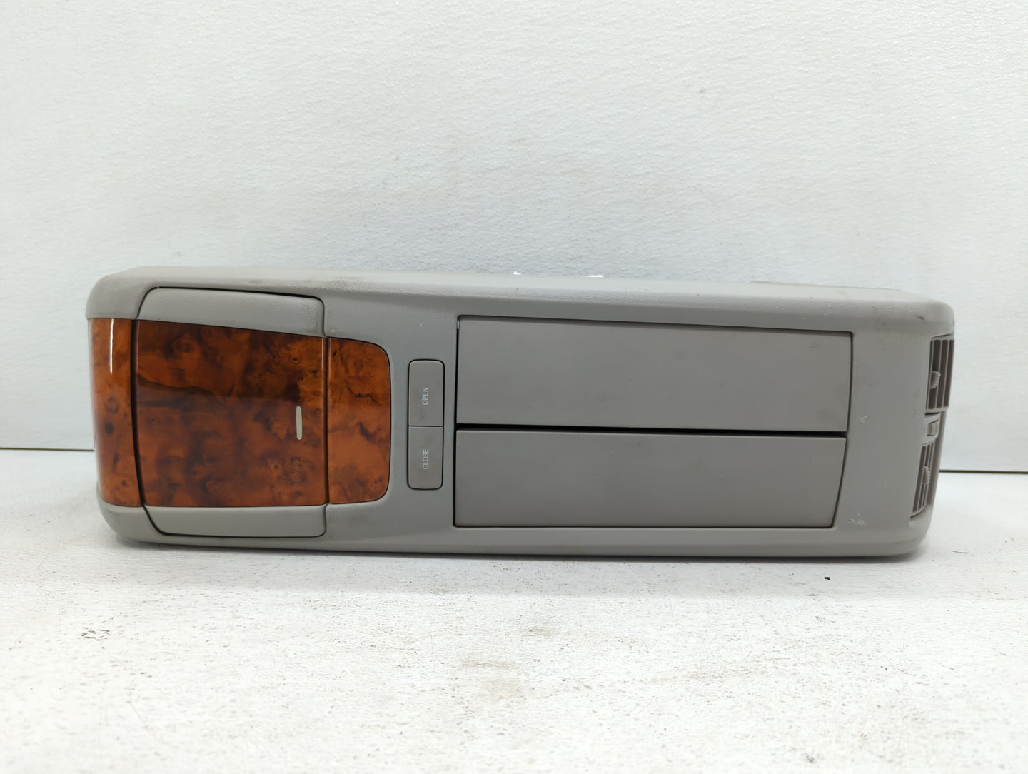 2005 Lexus Rx330 Center Floor Console P/N:58813-0E010 Fits OEM Used Auto Parts - Oemusedautoparts1.com