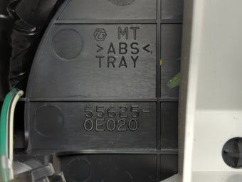 compare product 2005 Lexus Rx330 Center Floor Console P/N:58813-0E010 Fits OEM Used Auto Parts