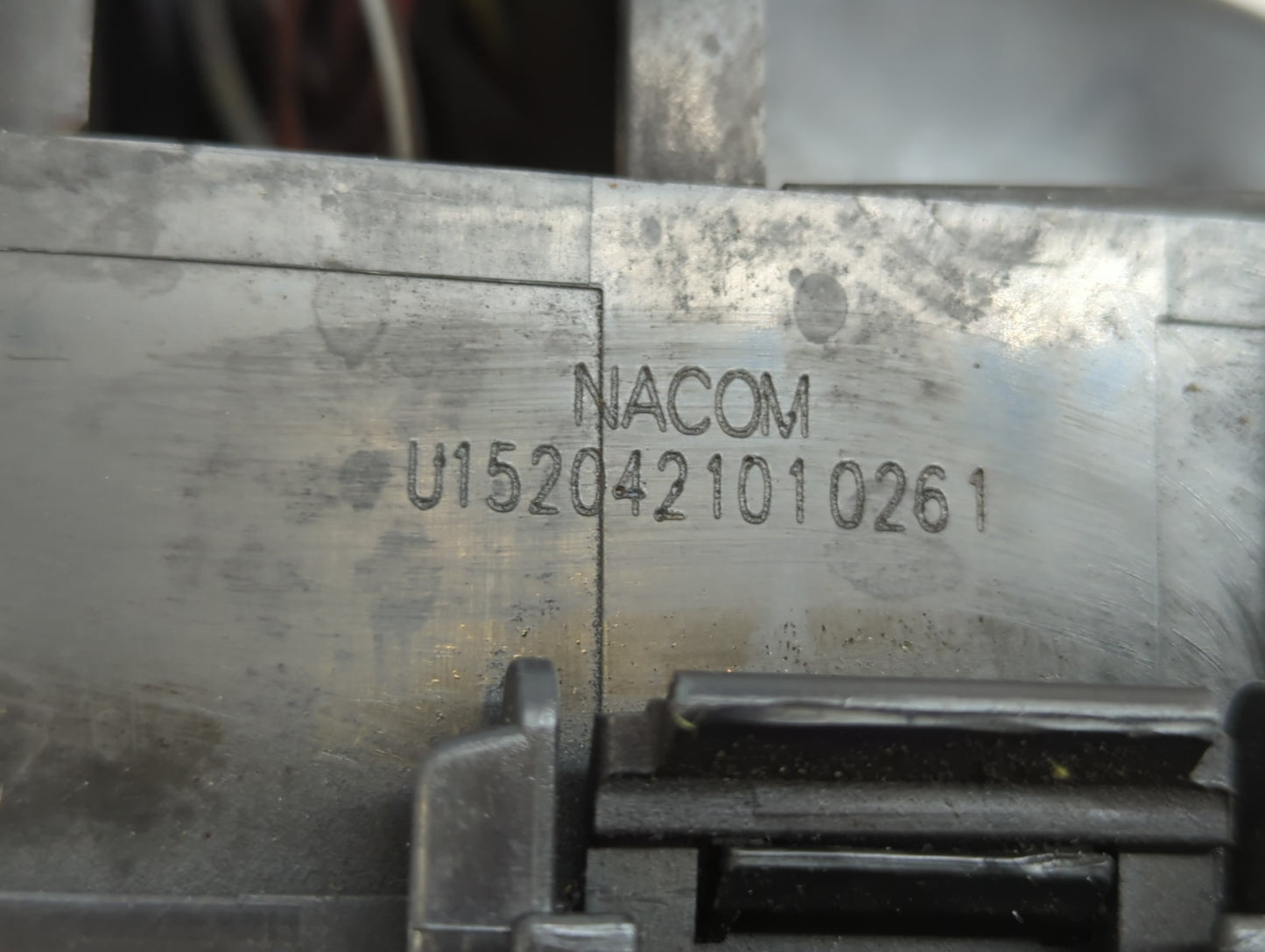 2004-2005 Lincoln Aviator Fusebox Fuse Box Panel Relay Module Fits Fits 2004 2005 OEM Used Auto Parts - Oemusedautoparts1.co