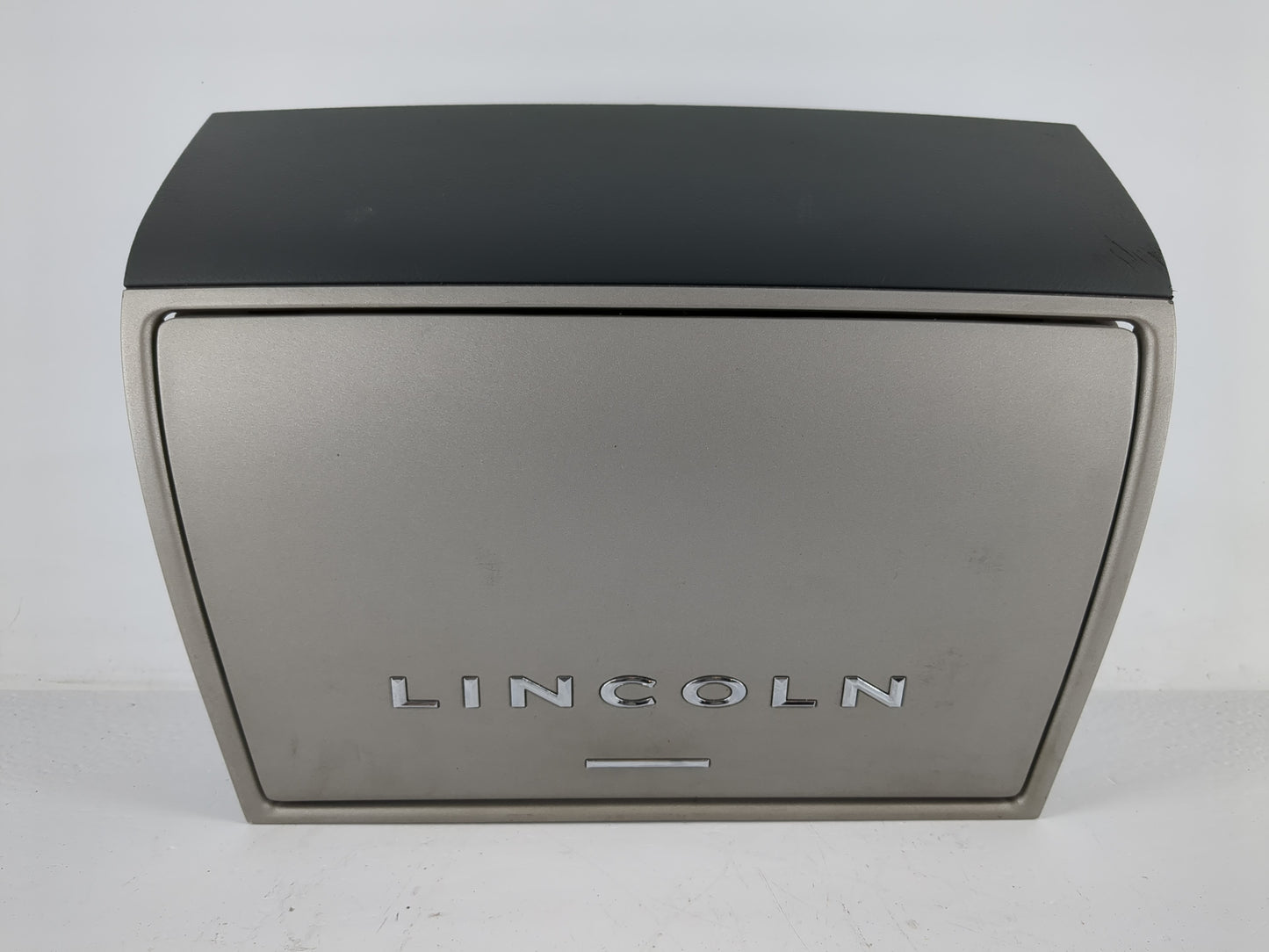 2005 Lincoln Aviator Information Radio Display Screen Bezel Vents - Oemusedautoparts1.com