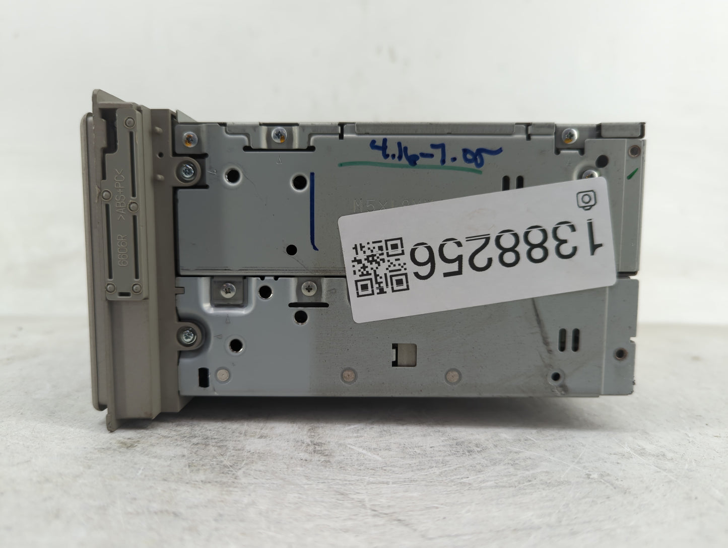 2003-2005 Lincoln Aviator Radio AM FM Cd Player Receiver Replacement P/N:5C5T-18C985-AA Fits Fits 2003 2004 2005 OEM Used Au