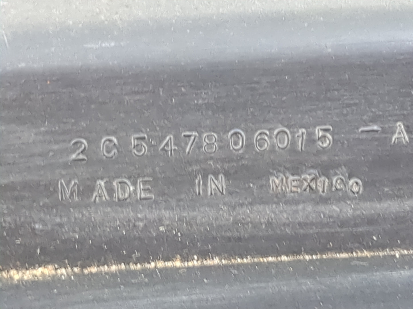 2005 Lincoln Aviator Passenger Glove Box Door Storage Compartment Beige - Oemusedautoparts1.com