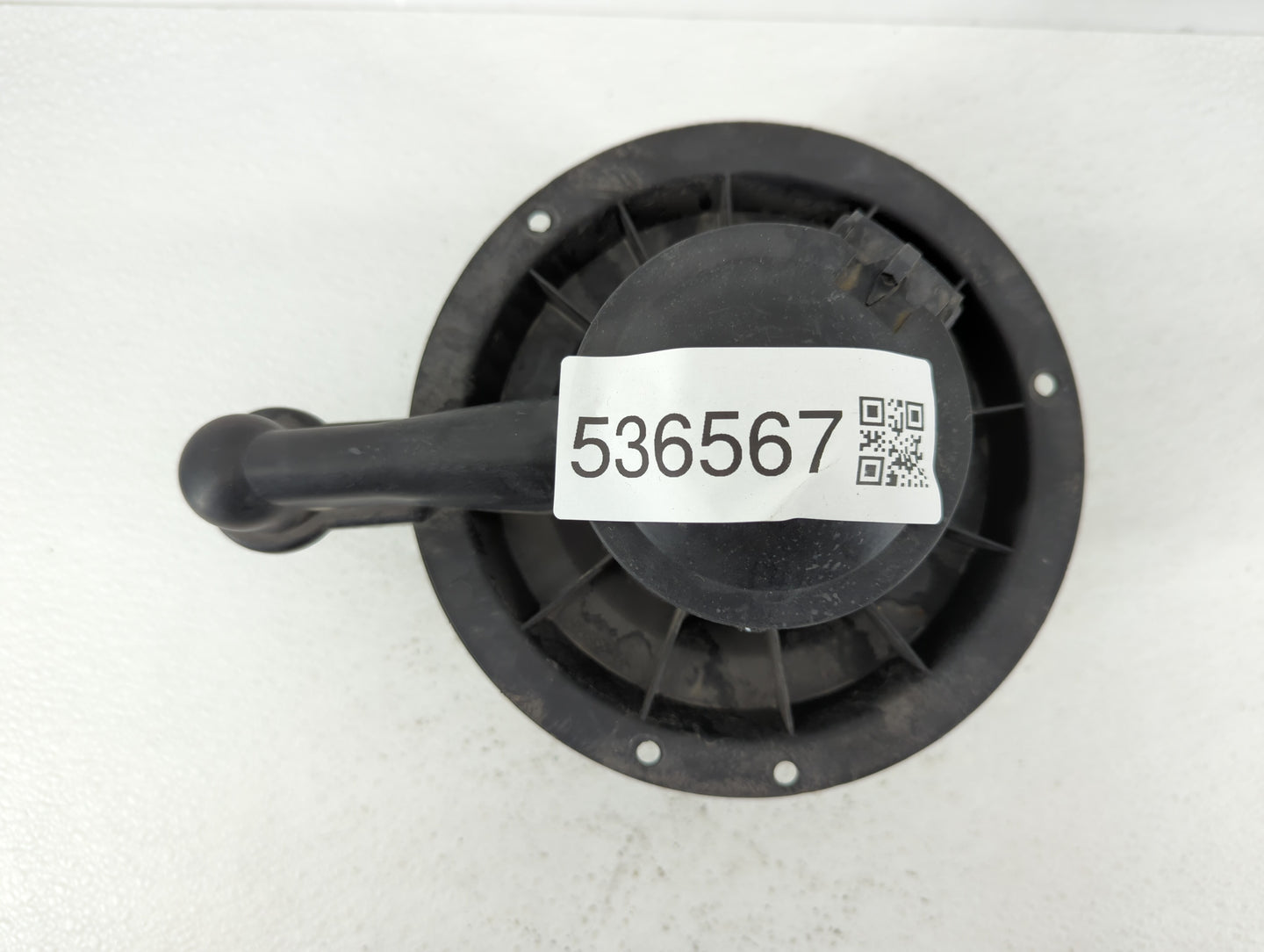 2003-2005 Lincoln Aviator Rear Heater AC Blower Motor P/N:1L2H-19805-BE Fits Fits 2002 2003 2004 2005 OEM Used Auto Parts - 