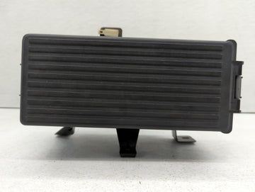 2004-2005 Lincoln Aviator Fusebox Fuse Box Panel Relay Module Fits Fits 2004 2005 OEM Used Auto Parts - Oemusedautoparts1.co