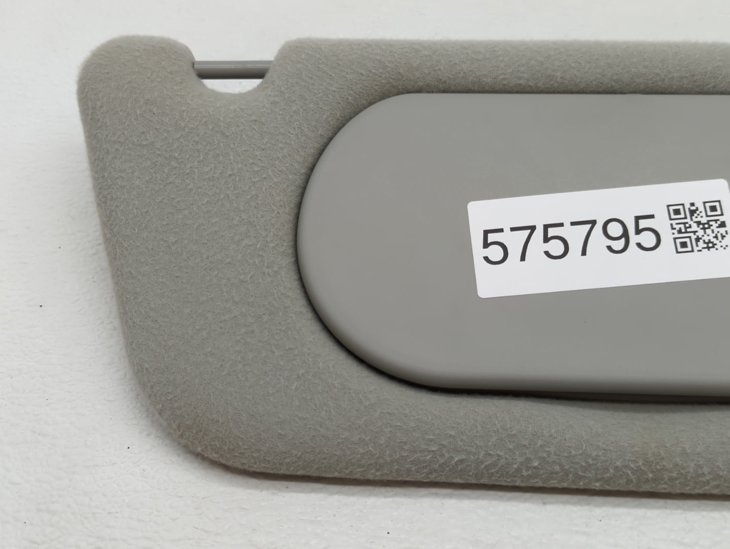 2003-2005 Lincoln Aviator Sun Visor Shade Replacement Passenger Right Mirror Fits Fits 2003 2004 2005 OEM Used Auto Parts - 