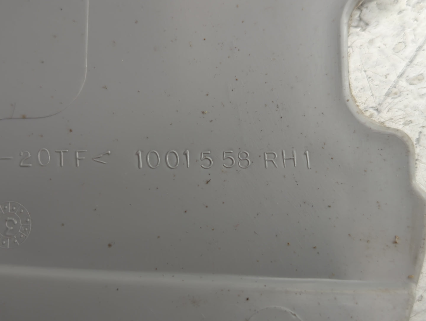 2005 Lincoln Aviator Overhead Roof Console Interior Dome Light - Oemusedautoparts1.com