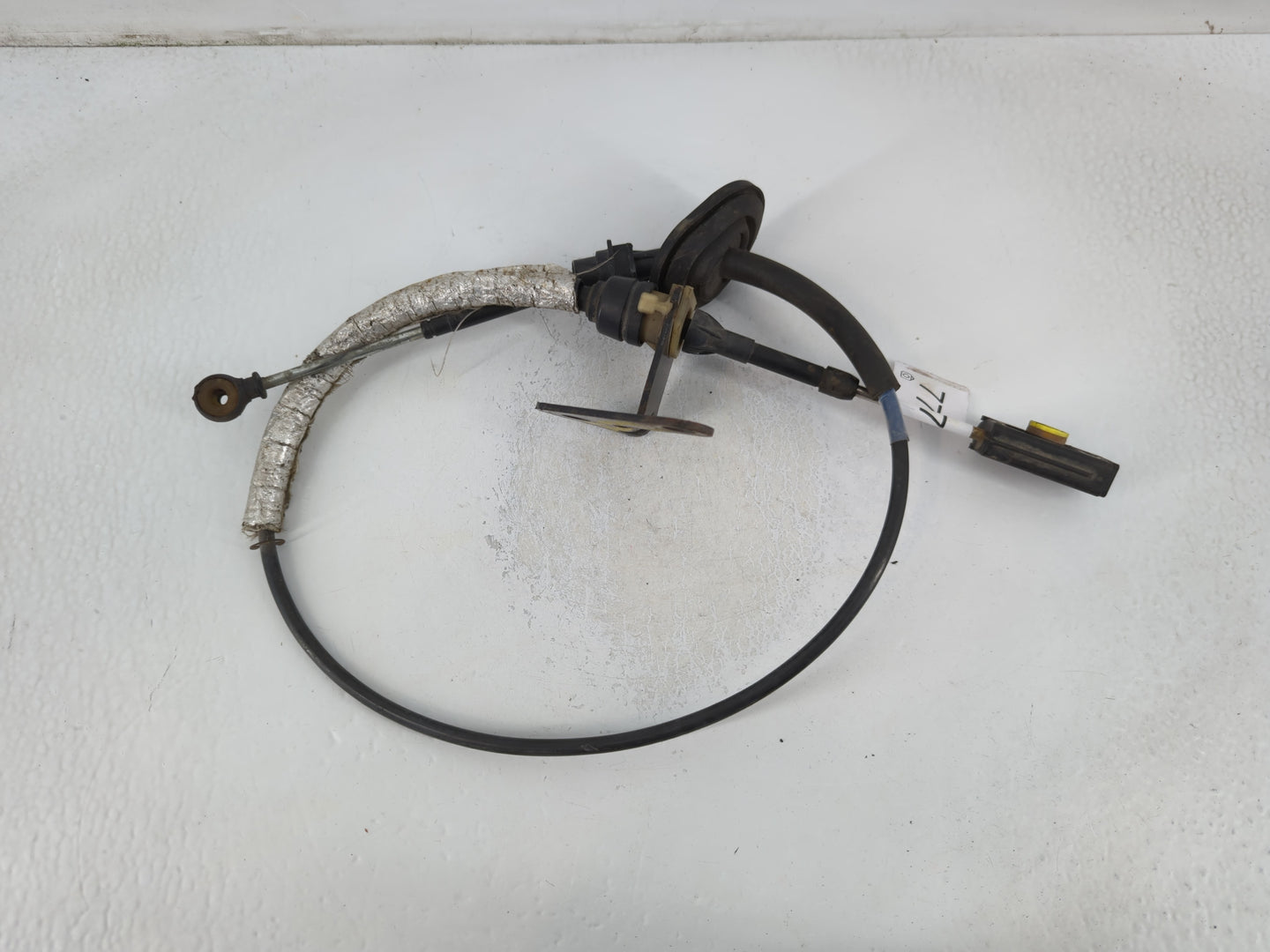 2005 Lincoln Aviator Floor Console Assembly Shifter - Oemusedautoparts1.com