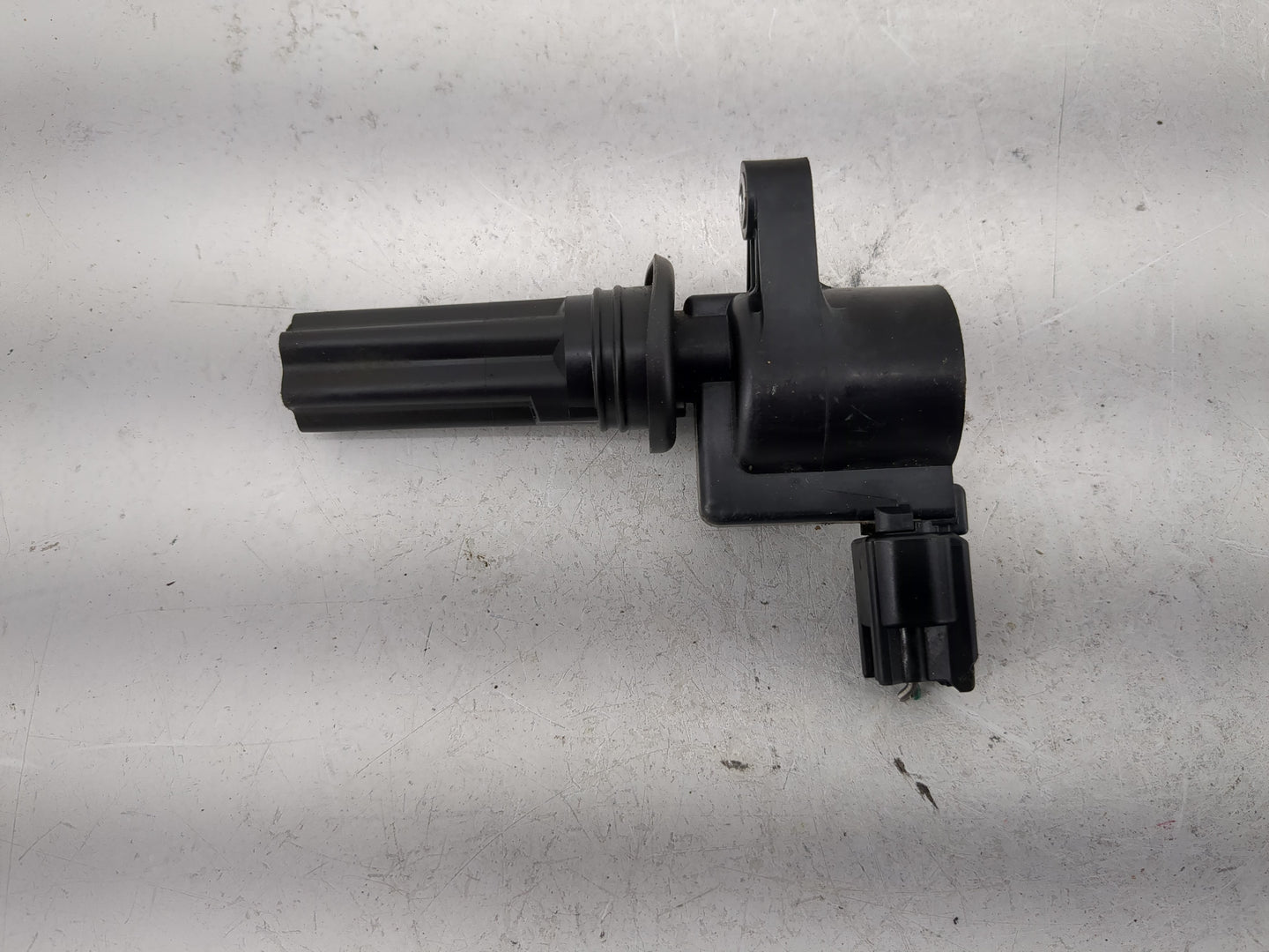 2005 Lincoln Ls Ignition Coil Igniter Pack - Oemusedautoparts1.com
