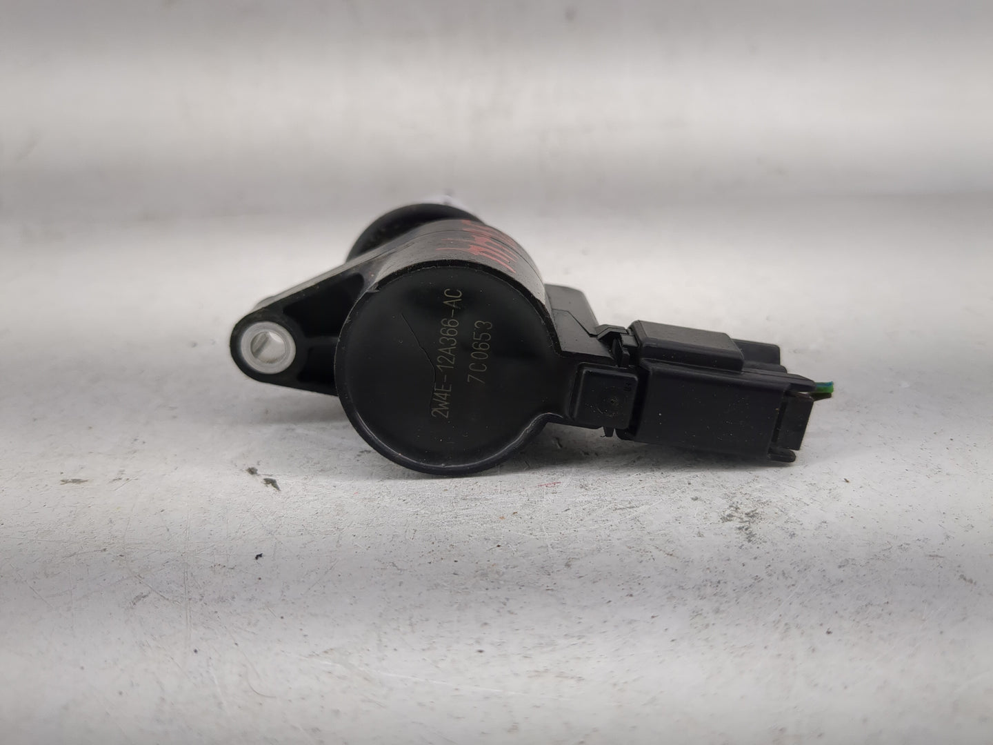 2005 Lincoln Ls Ignition Coil Igniter Pack - Oemusedautoparts1.com