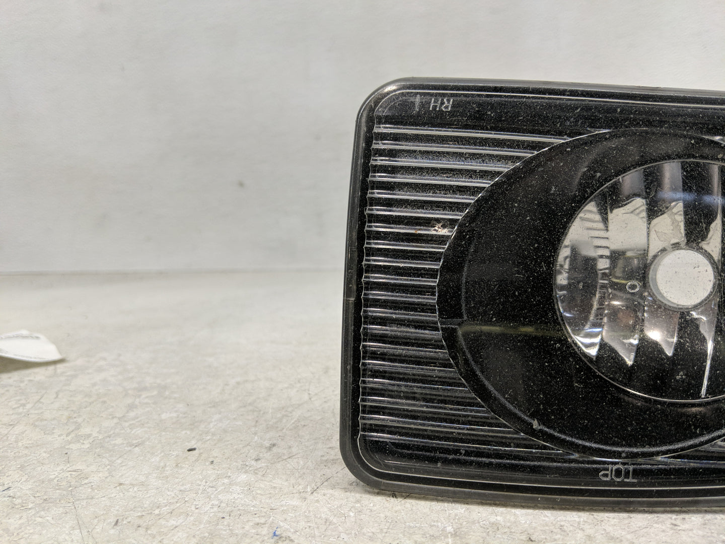 2005 Lincoln Ls Passenger Right Oem Front Light Lamp - Oemusedautoparts1.com