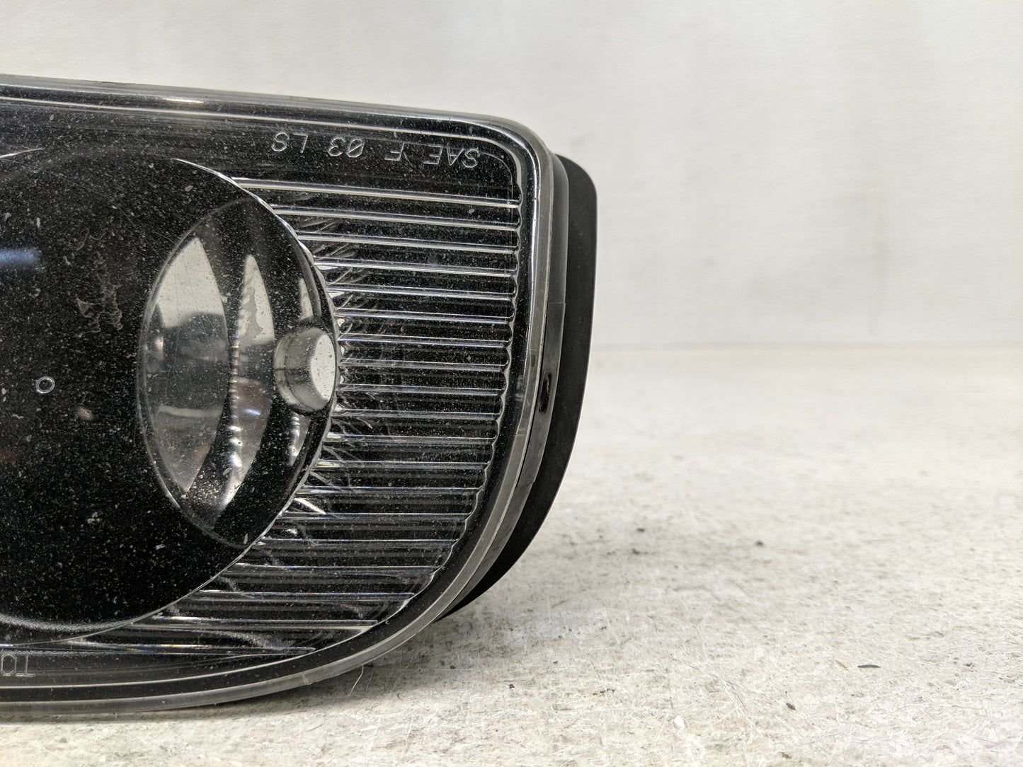 2005 Lincoln Ls Passenger Right Oem Front Light Lamp - Oemusedautoparts1.com