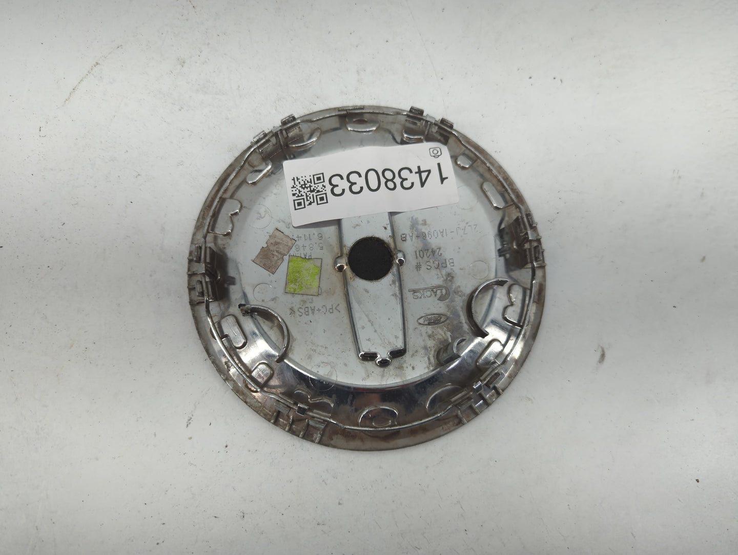 2005 Lincoln Ls Center Cap Oem - Oemusedautoparts1.com