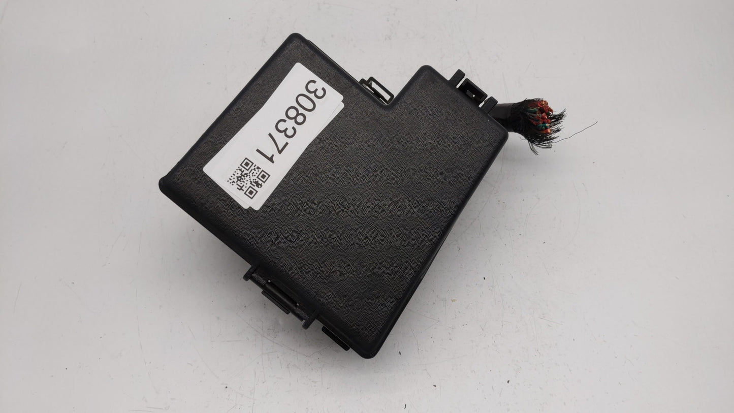 2005 Lincoln Ls Fusebox Fuse Box Panel Relay Module P/N:5W4T-14290-HC Fits OEM Used Auto Parts - Oemusedautoparts1.com