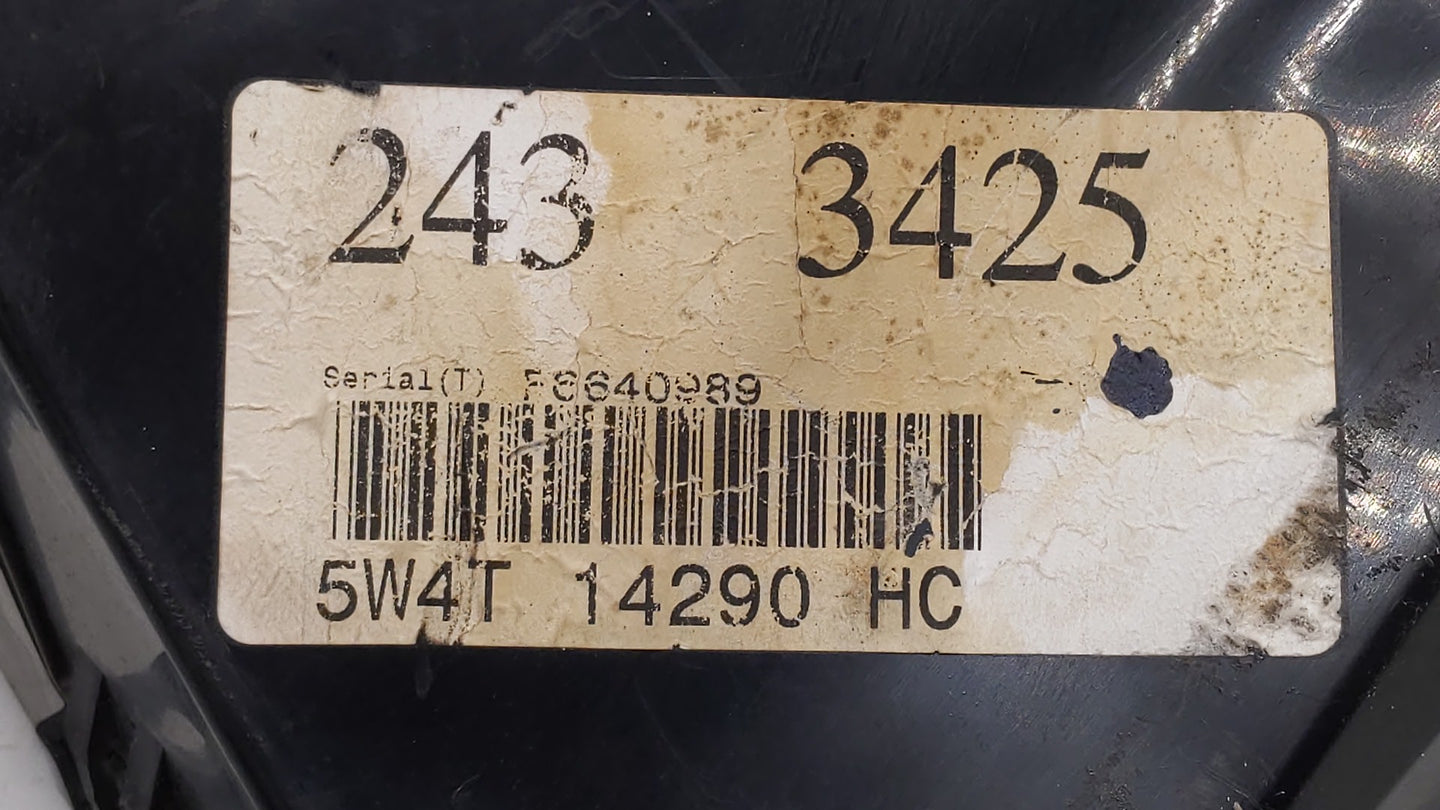 2005 Lincoln Ls Fusebox Fuse Box Panel Relay Module P/N:5W4T-14290-HC Fits OEM Used Auto Parts - Oemusedautoparts1.com