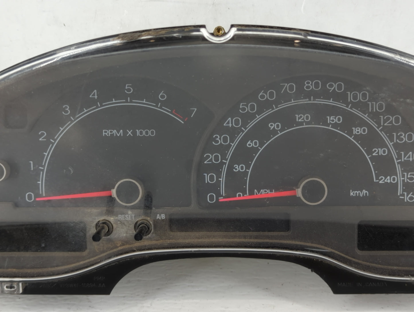 2005 Lincoln Ls Instrument Cluster Speedometer Gauges P/N:XW4F-10A855-A Fits OEM Used Auto Parts - Oemusedautoparts1.com