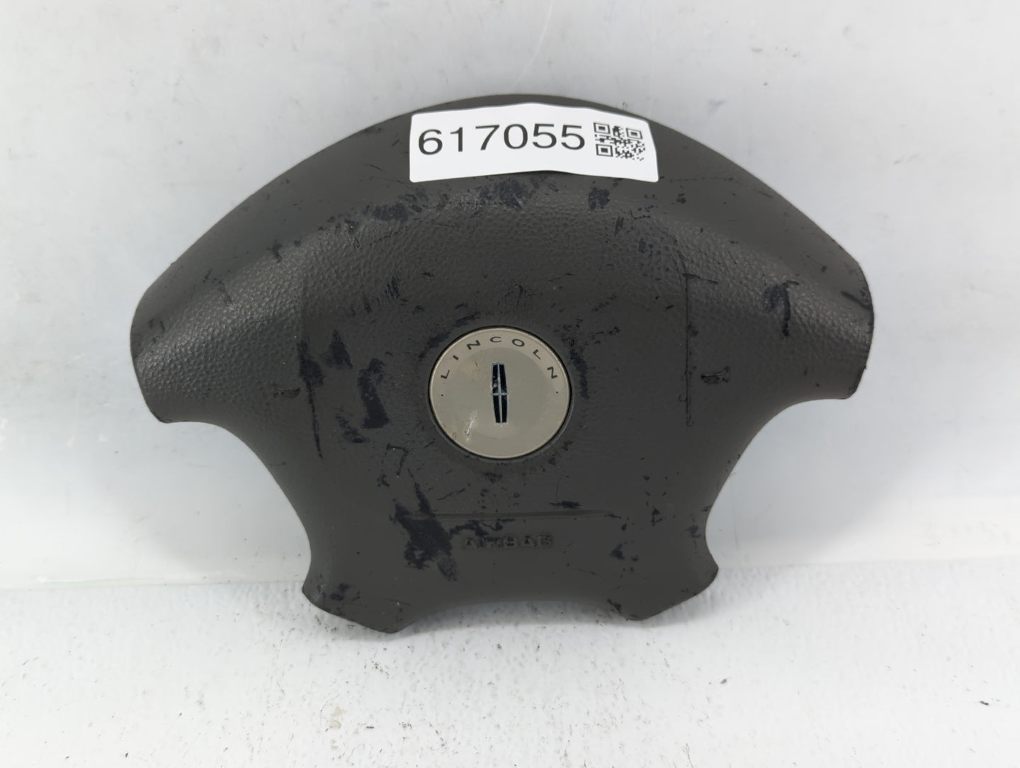 2005 Lincoln Ls Air Bag Driver Left Steering Wheel Mounted Fits OEM Used Auto Parts - Oemusedautoparts1.com