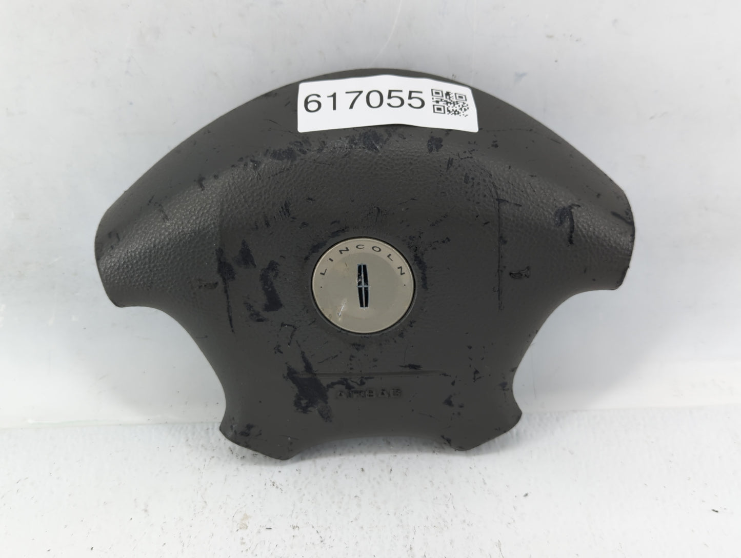2005 Lincoln Ls Air Bag Driver Left Steering Wheel Mounted Fits OEM Used Auto Parts - Oemusedautoparts1.com