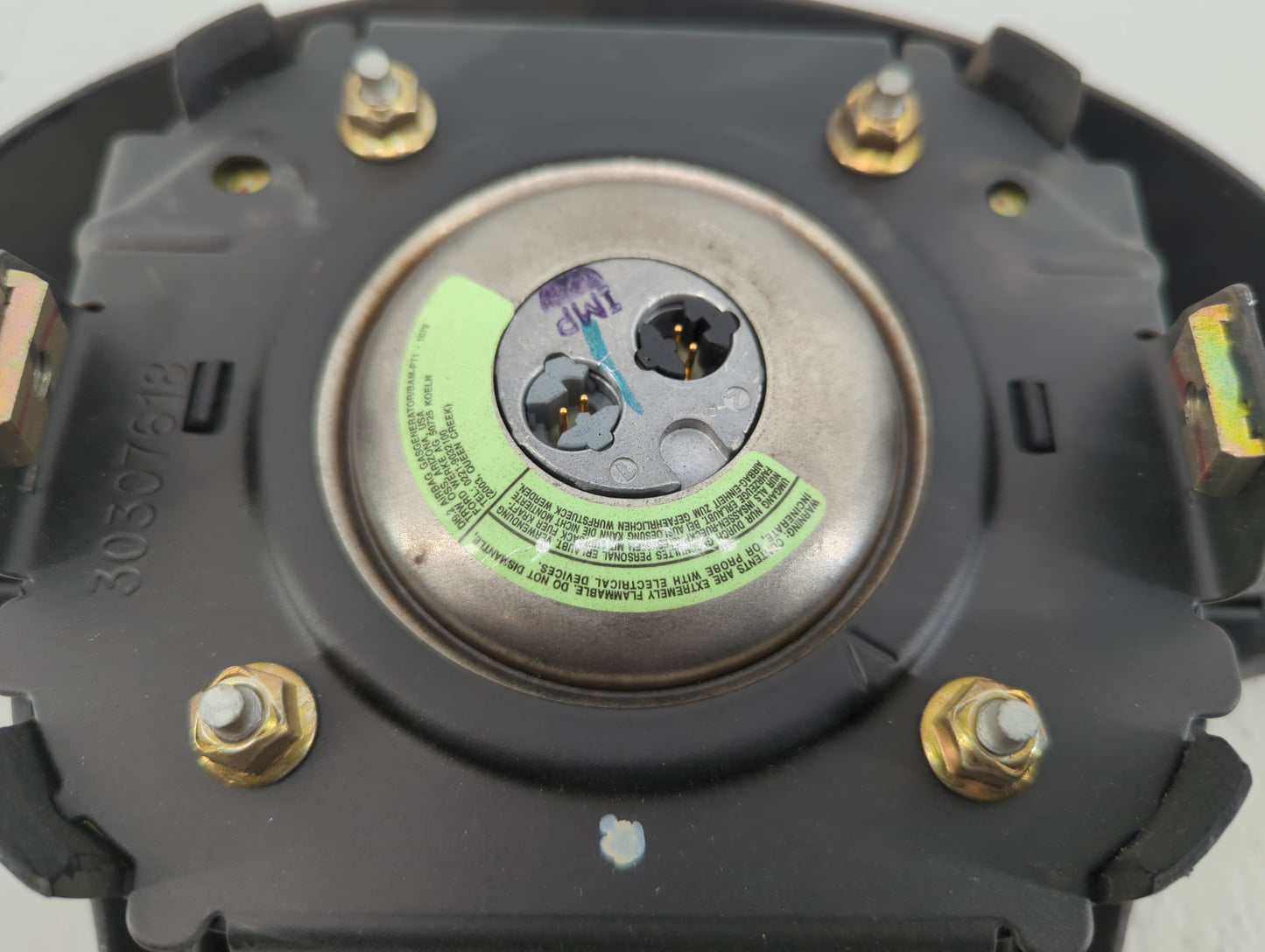 2005 Lincoln Ls Air Bag Driver Left Steering Wheel Mounted Fits OEM Used Auto Parts - Oemusedautoparts1.com