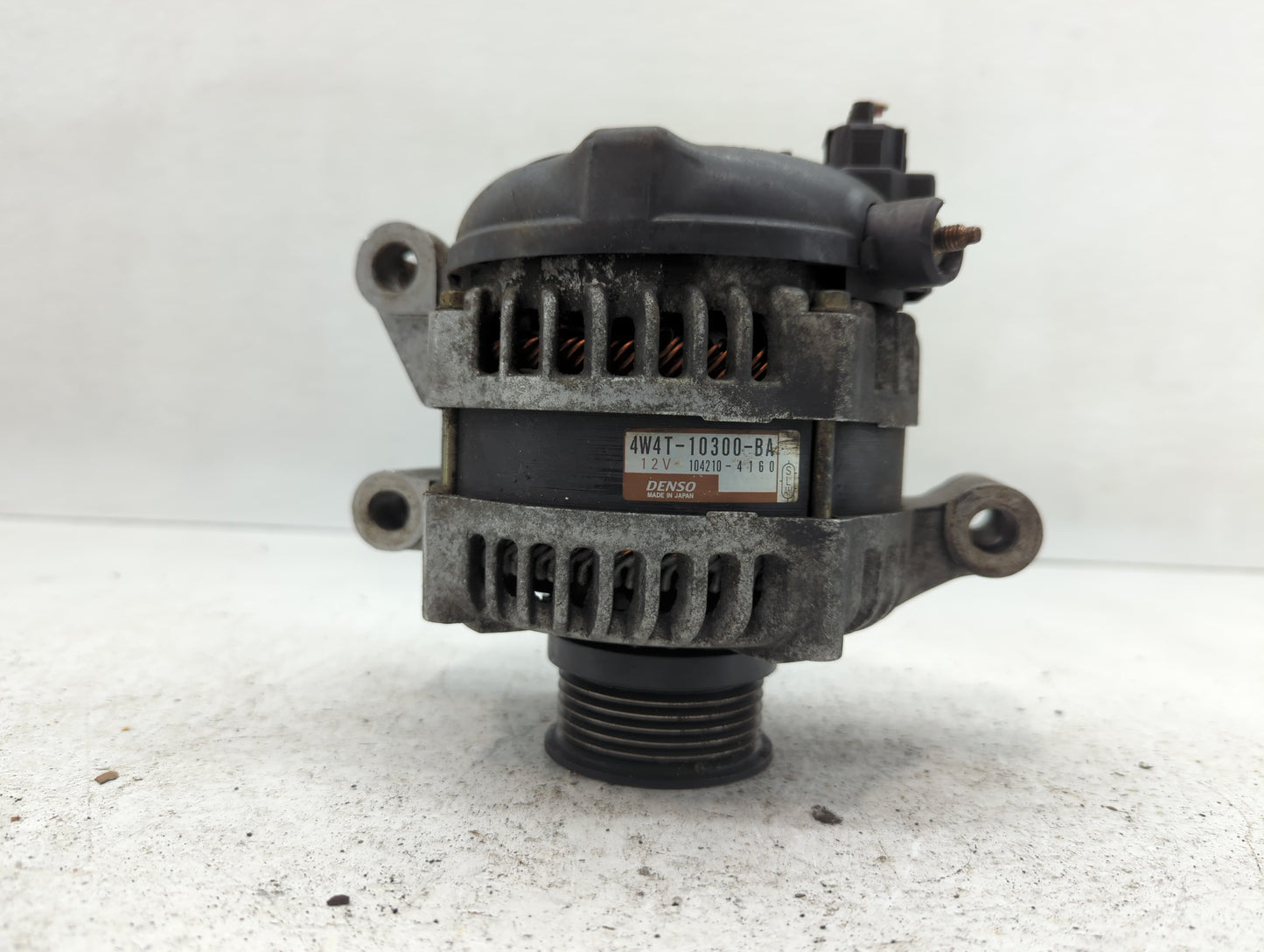 2005 Lincoln Ls Alternator Replacement Generator Charging Assembly Engine OEM P/N:4W4T-10300-BA Fits OEM Used Auto Parts - O
