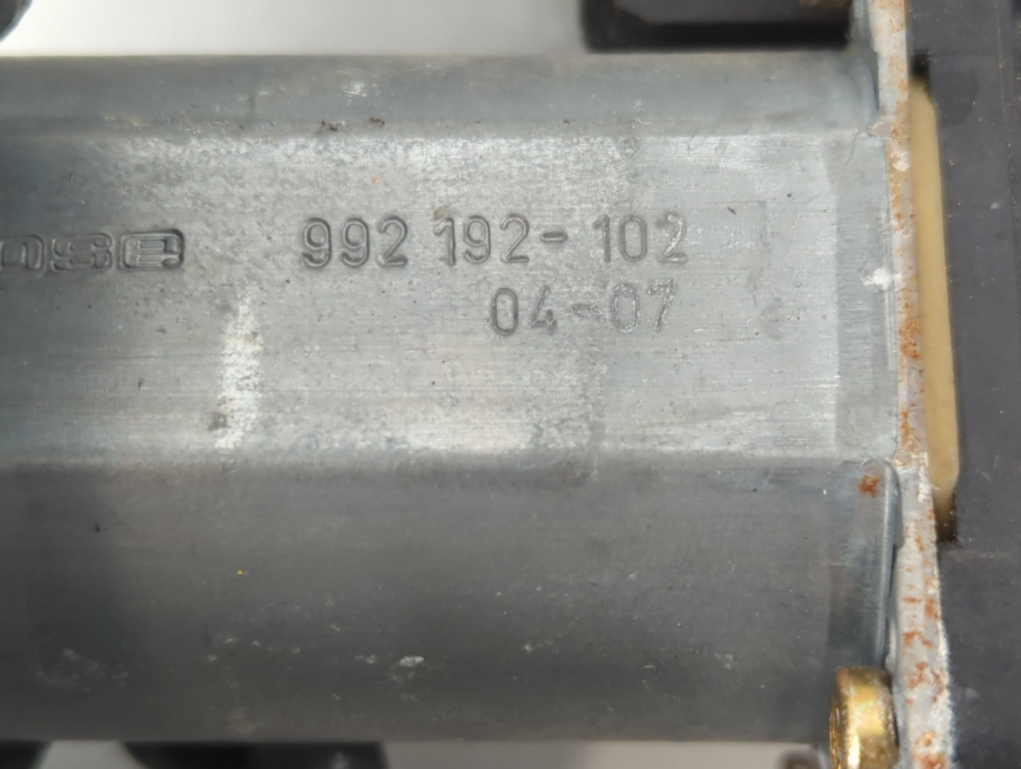 2005 Lincoln Ls Driver Left Front Window Regulator - Oemusedautoparts1.com