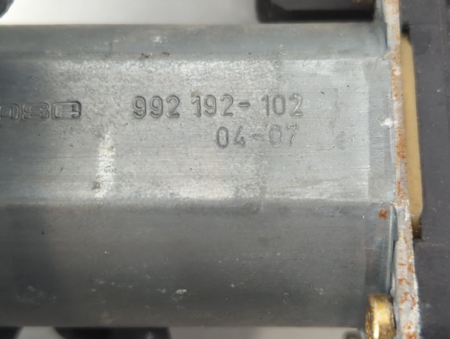 2005 Lincoln Ls Driver Left Front Window Regulator - Oemusedautoparts1.com