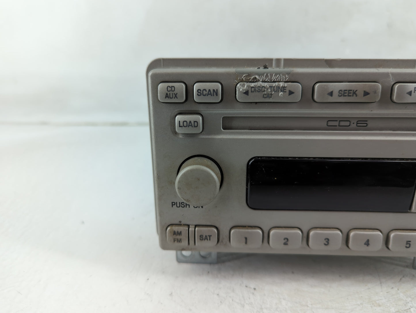 2005 Lincoln Navigator Radio AM FM Cd Player Receiver Replacement P/N:4L7T-18C815-AC 4L7T-18C815-AG Fits OEM Used Auto Parts