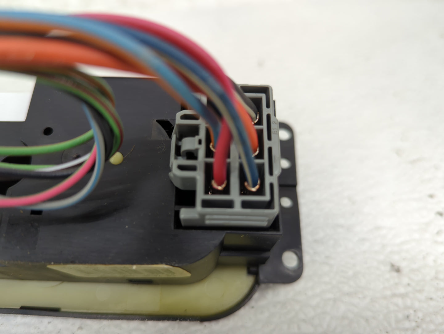 2005 Lincoln Navigator Climate Control Module Temperature AC/Heater Replacement Fits OEM Used Auto Parts - Oemusedautoparts1