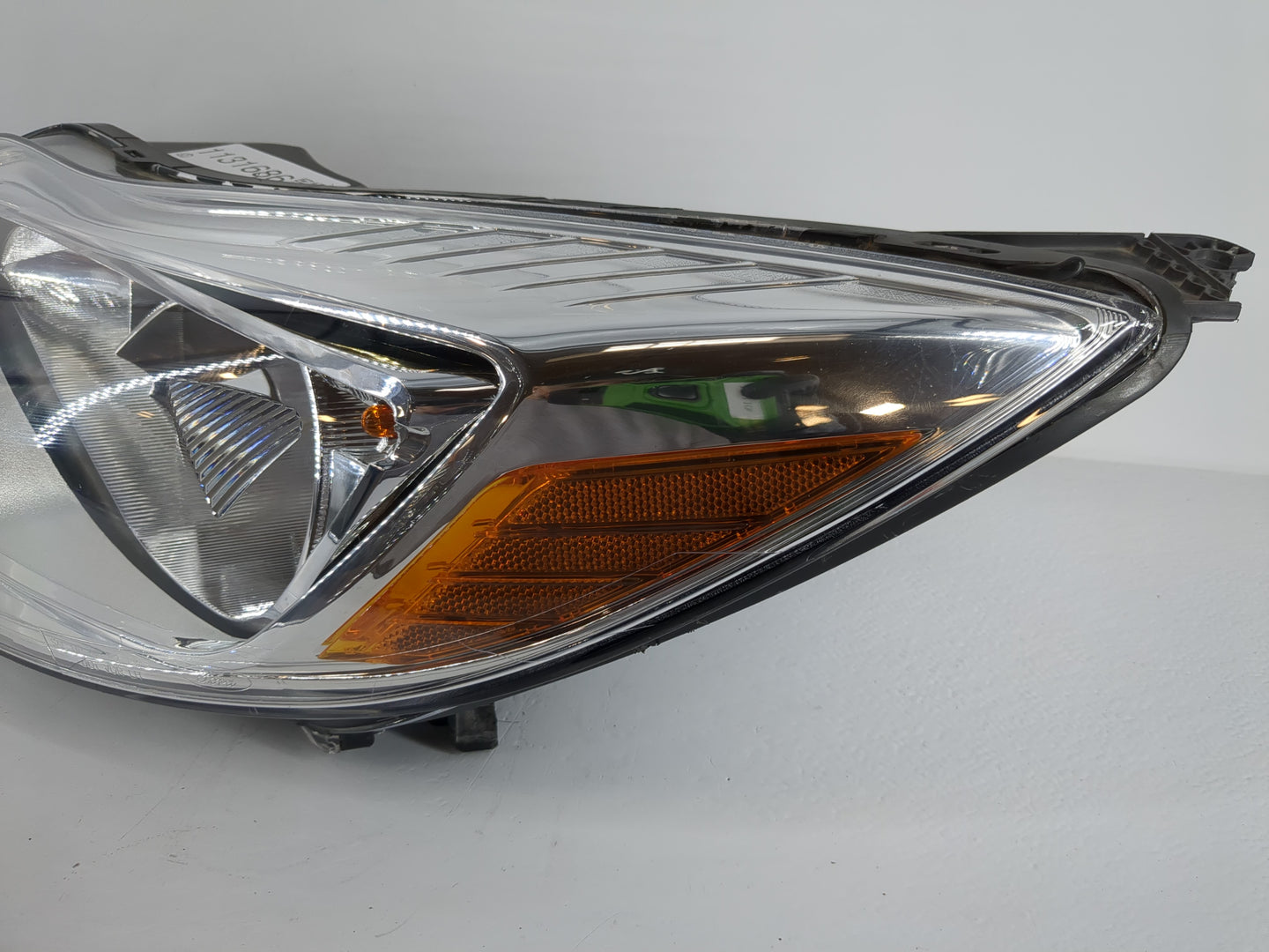 2005-2011 Lincoln Town Car Passenger Right Oem Head Light Headlight Lamp - Oemusedautoparts1.com