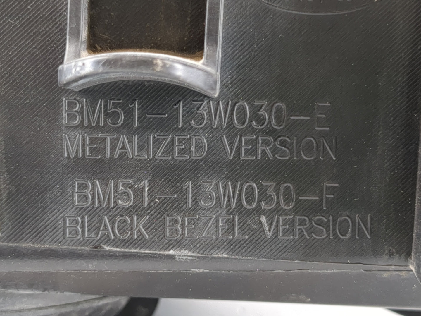 2005-2011 Lincoln Town Car Passenger Right Oem Head Light Headlight Lamp - Oemusedautoparts1.com