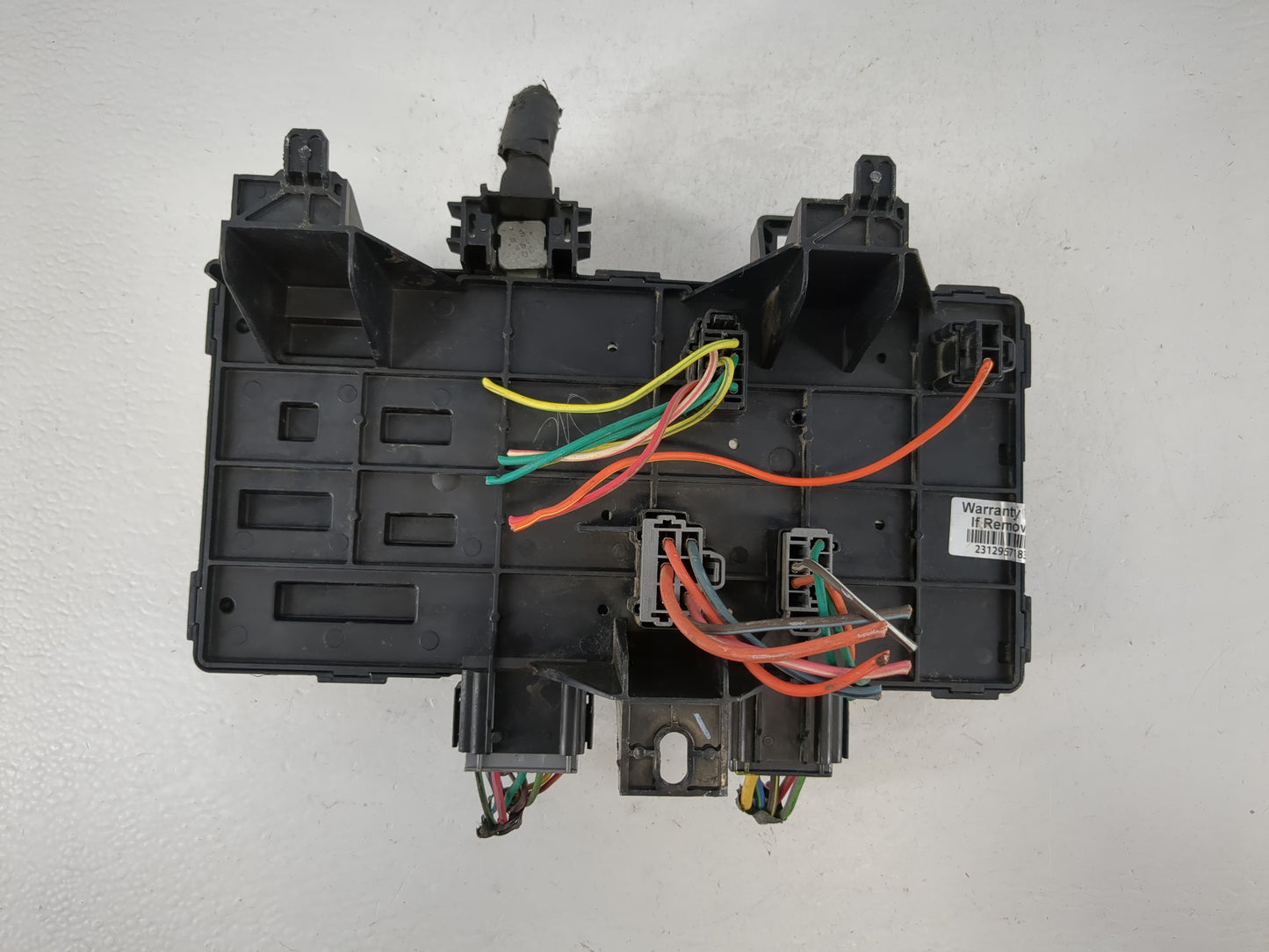 2004-2011 Lincoln Town Car Fusebox Fuse Box Panel Relay Module P/N:2L1T-14N003-DB 2C7T-14N003-A Fits OEM Used Auto Parts - O