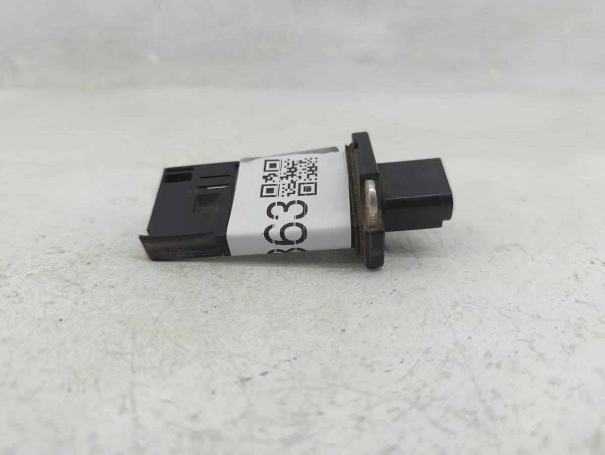 2005-2011 Lincoln Town Car Mass Air Flow Meter Maf Sensor 1396863 - Oemusedautoparts1.com