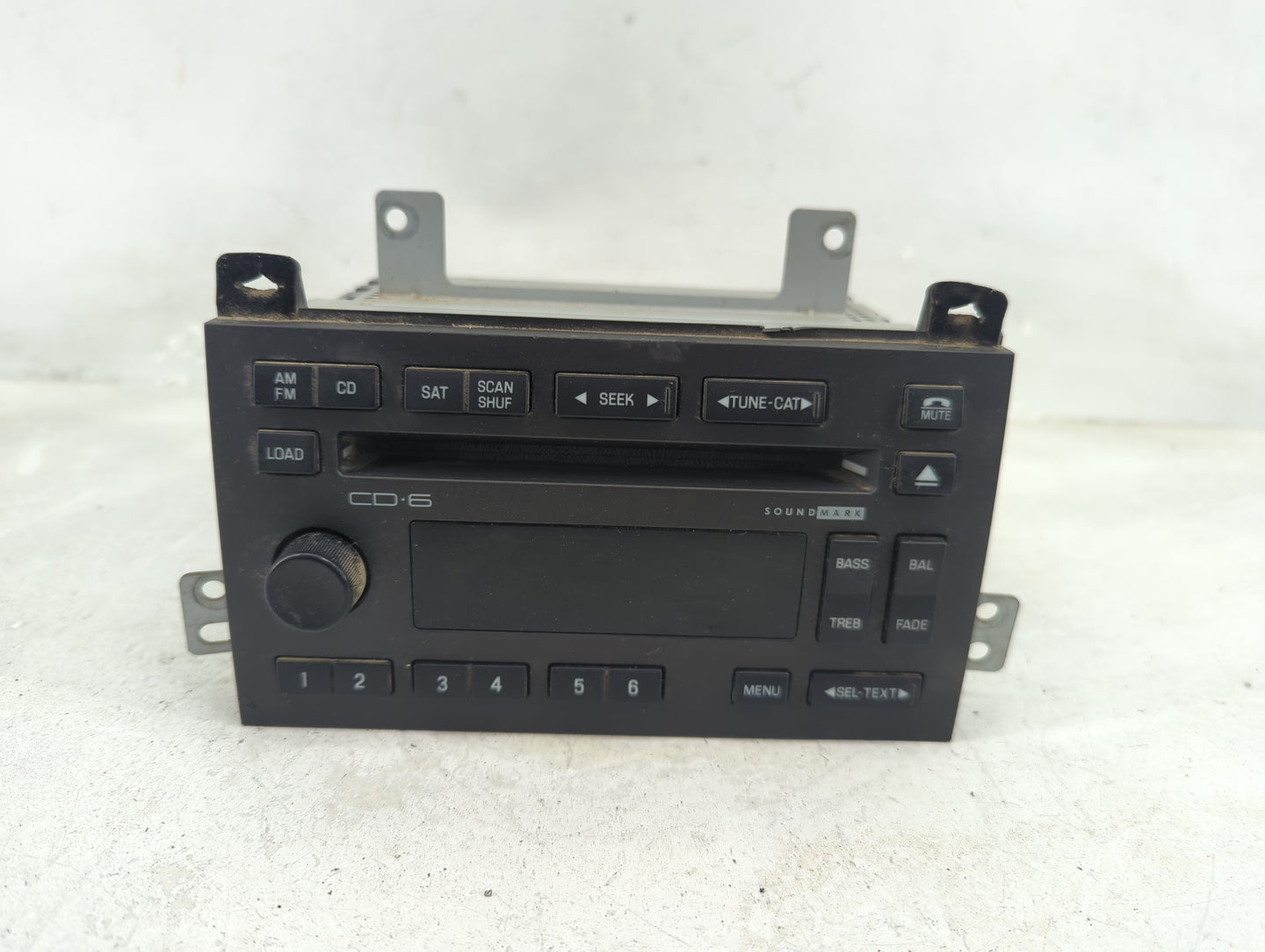 2005 Lincoln Town Car Radio AM FM Cd Player Receiver Replacement P/N:5W1T-18C815-BF 14791015 Fits OEM Used Auto Parts - Oemu
