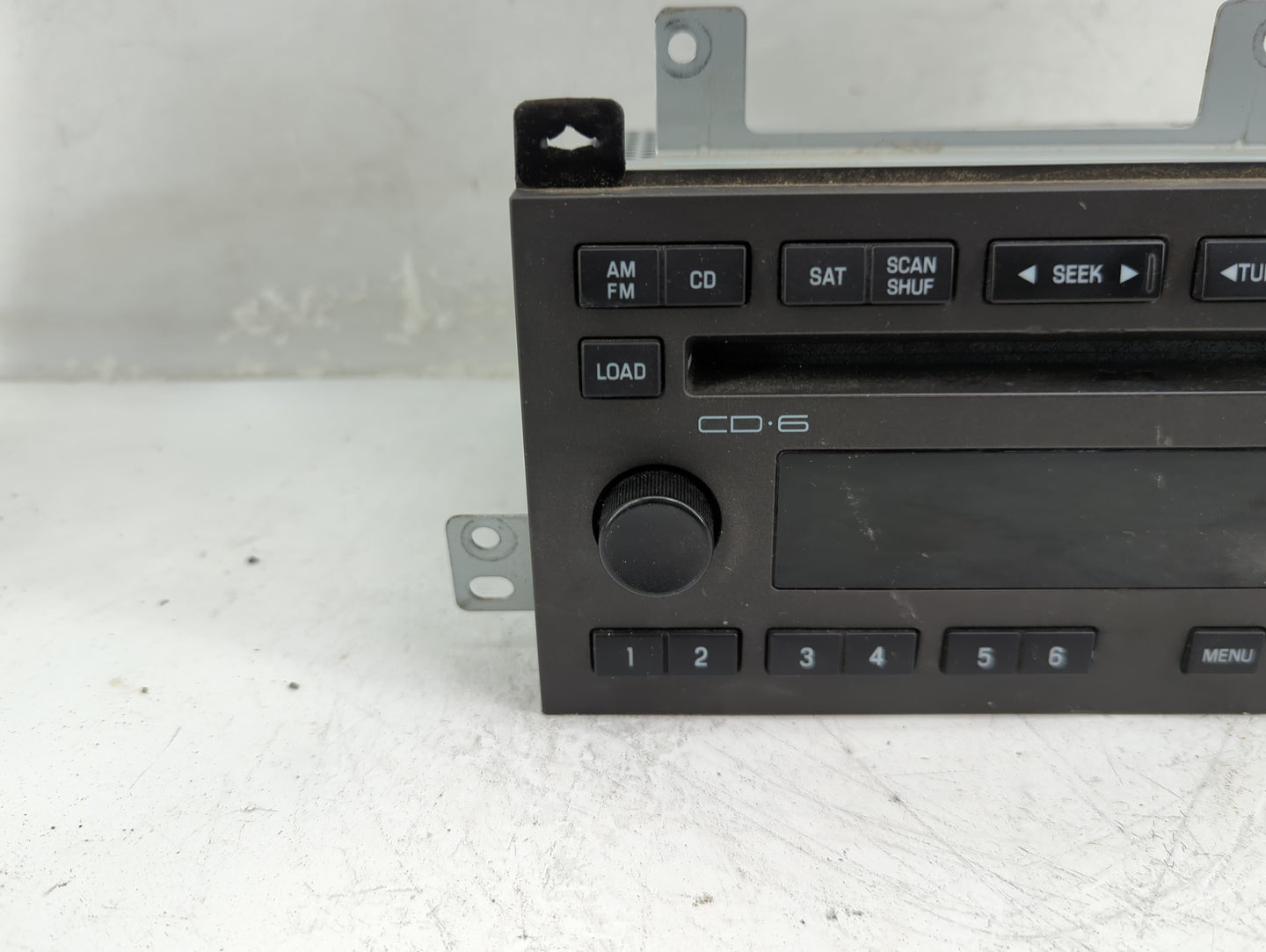 2005 Lincoln Town Car Radio AM FM Cd Player Receiver Replacement P/N:5W1T-18C815-BF Fits OEM Used Auto Parts - Oemusedautopa