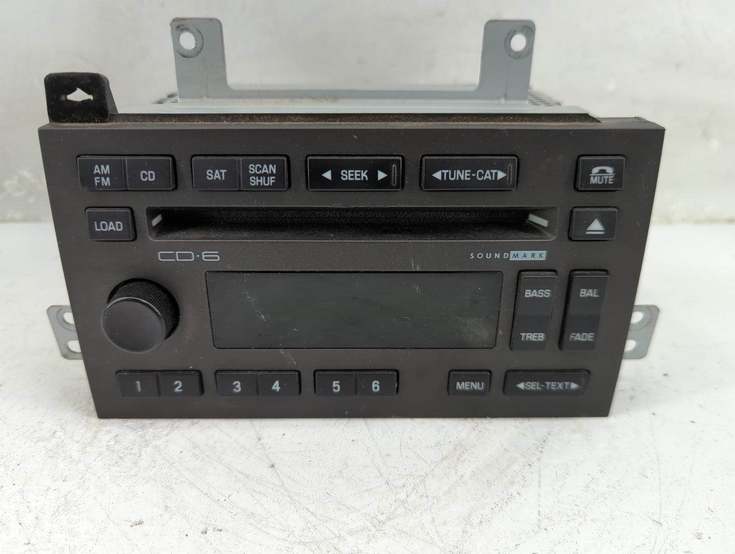 2005 Lincoln Town Car Radio AM FM Cd Player Receiver Replacement P/N:5W1T-18C815-BF Fits OEM Used Auto Parts - Oemusedautopa
