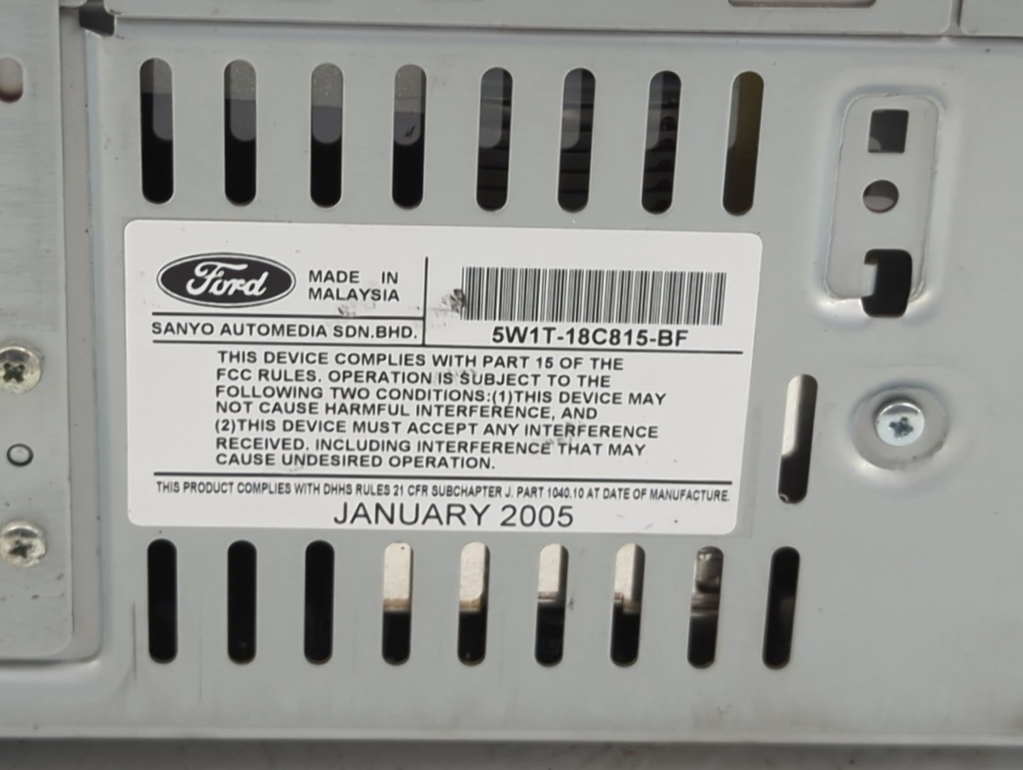 2005 Lincoln Town Car Radio AM FM Cd Player Receiver Replacement P/N:5W1T-18C815-BF Fits OEM Used Auto Parts - Oemusedautopa