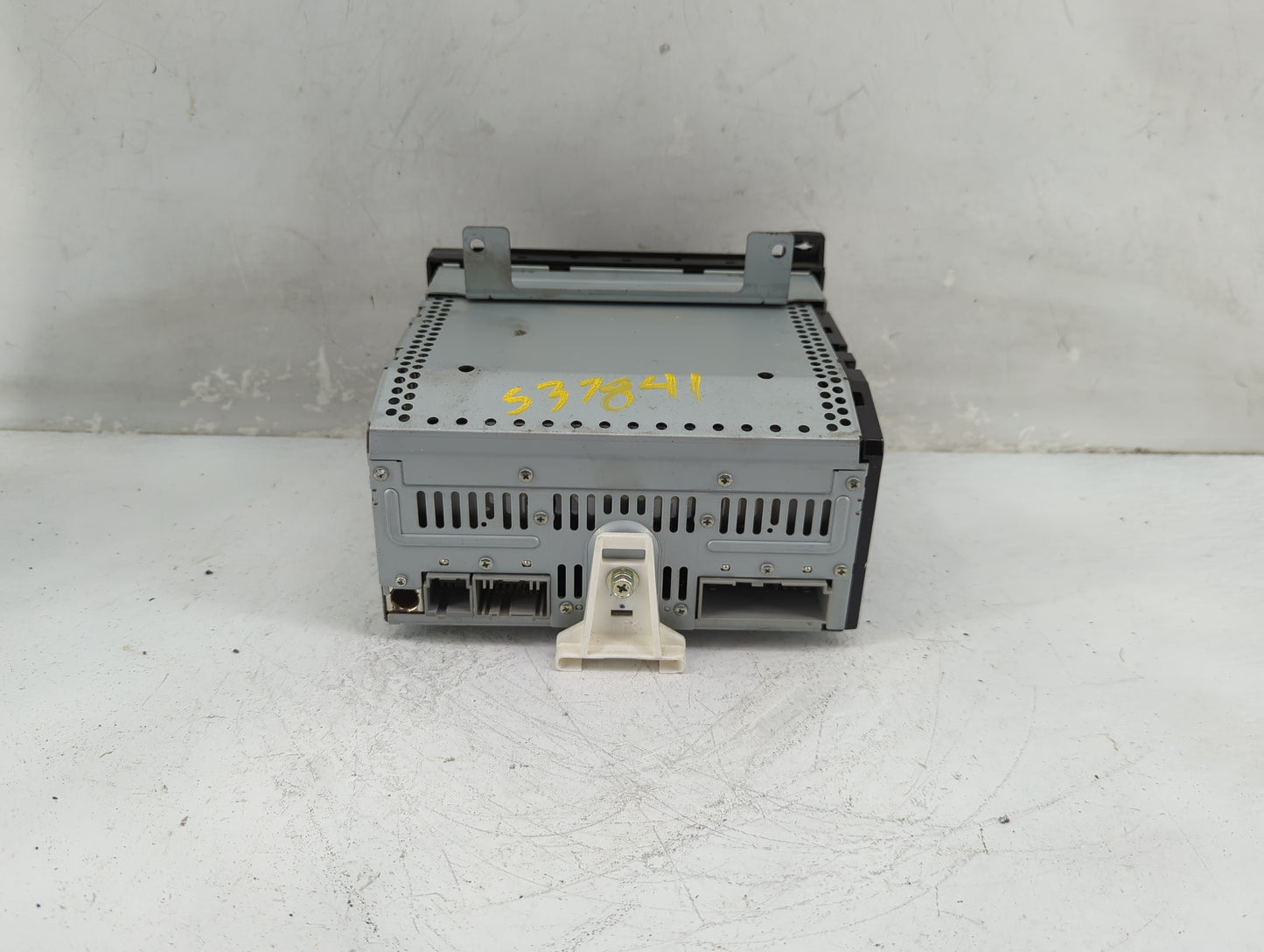 2005 Lincoln Town Car Radio AM FM Cd Player Receiver Replacement P/N:5W1T-18C815-BF Fits OEM Used Auto Parts - Oemusedautopa