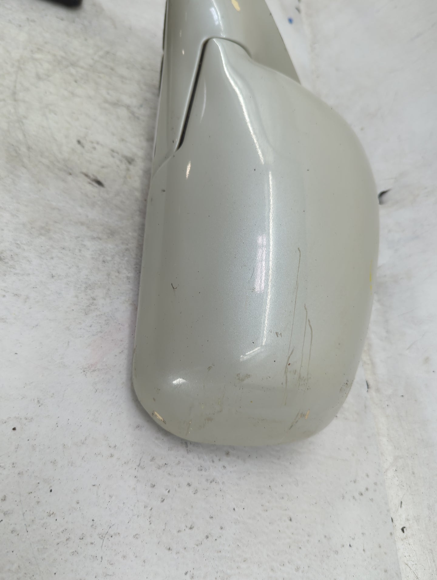 2004-2008 Lincoln Town Car Driver Side View Mirror - Left Door Mirror OEM Used - Oemusedautoparts1.com