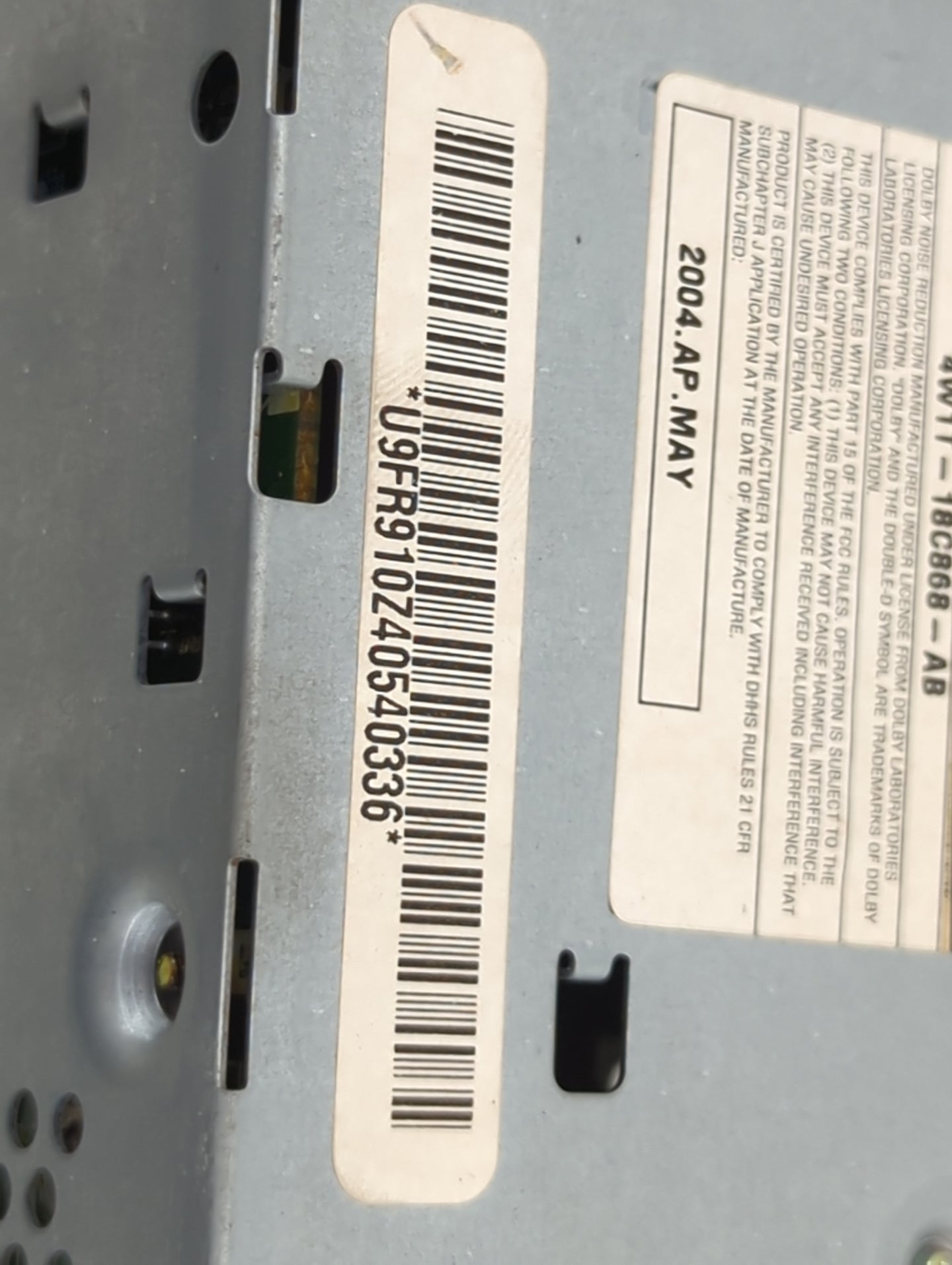 2005 Lincoln Town Car Radio AM FM Cd Player Receiver Replacement P/N:4W1T-18C868-AB Fits OEM Used Auto Parts - Oemusedautopa