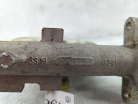 2001-2011 Lincoln Town Car Brake Master Cylinder 1498867 - Oemusedautoparts1.com