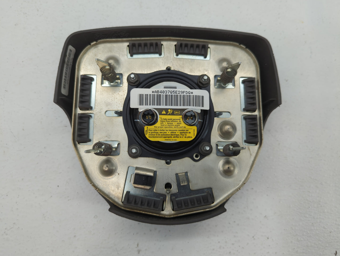 2005-2006 Lincoln Town Car Air Bag Driver Left Steering Wheel Mounted Fits Fits 2005 2006 OEM Used Auto Parts - Oemusedautop