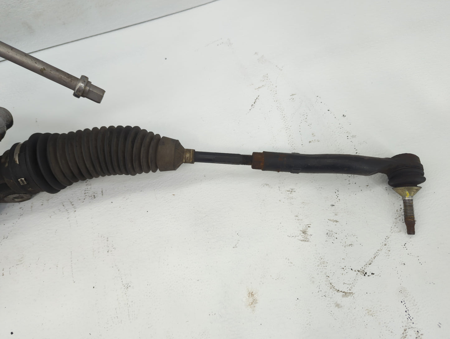 2005 Lincoln Town Car Power Steering Reservoir - Oemusedautoparts1.com