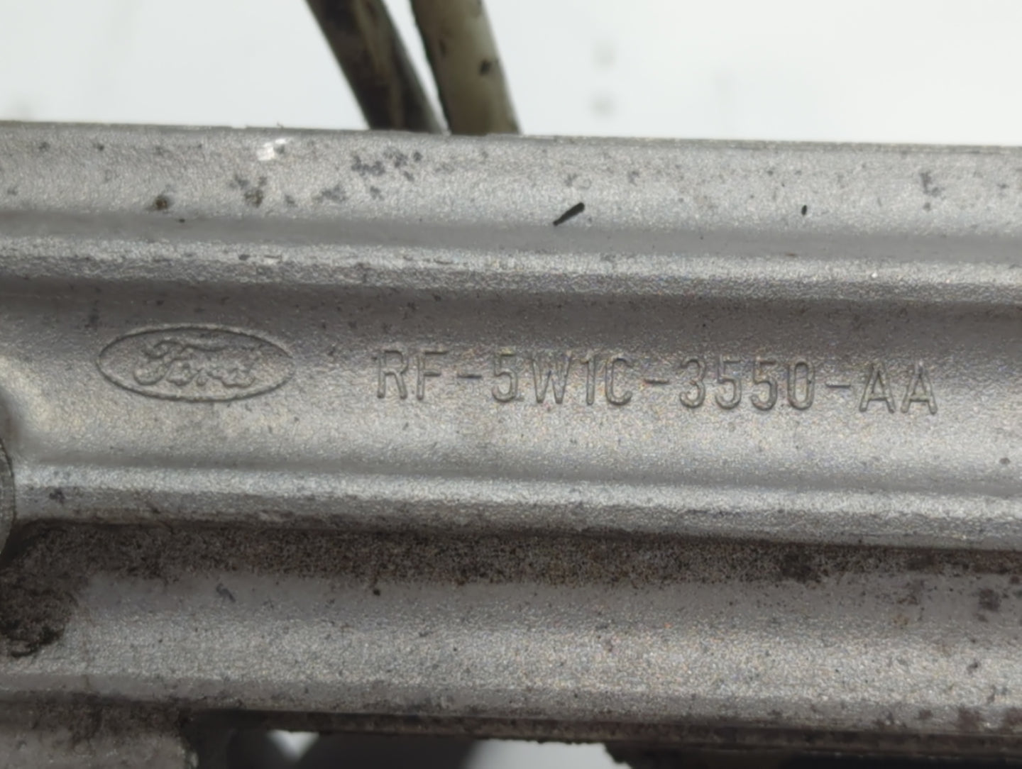 2005 Lincoln Town Car Power Steering Reservoir - Oemusedautoparts1.com