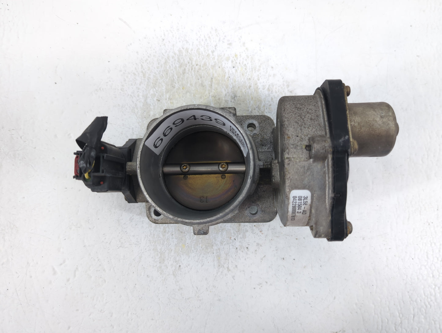 2005-2011 Lincoln Town Car Throttle Body P/N:3L5E-AD Fits Fits 2004 2005 2006 2007 2008 2009 2010 2011 2012 2013 2014 2015 2