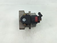 2005-2011 Lincoln Town Car Throttle Body P/N:3L5E-AD Fits Fits 2004 2005 2006 2007 2008 2009 2010 2011 2012 2013 2014 2015 2