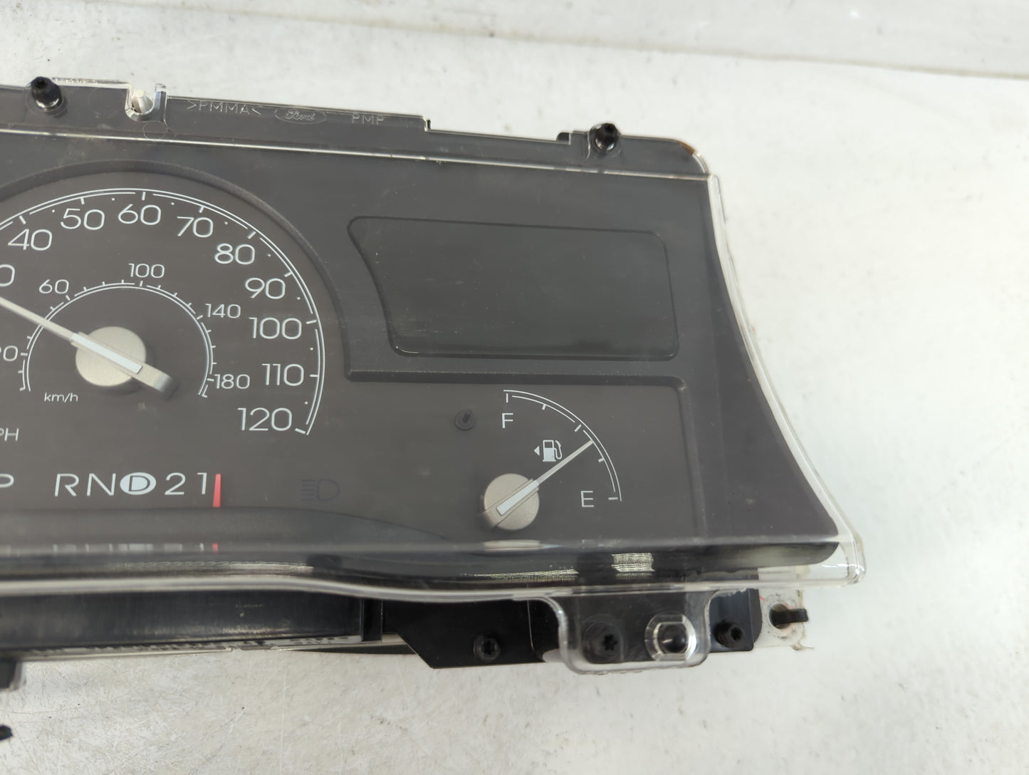 2005 Lincoln Town Car Instrument Cluster Speedometer Gauges P/N:VP3W1F-10890-AC Fits OEM Used Auto Parts - Oemusedautoparts1