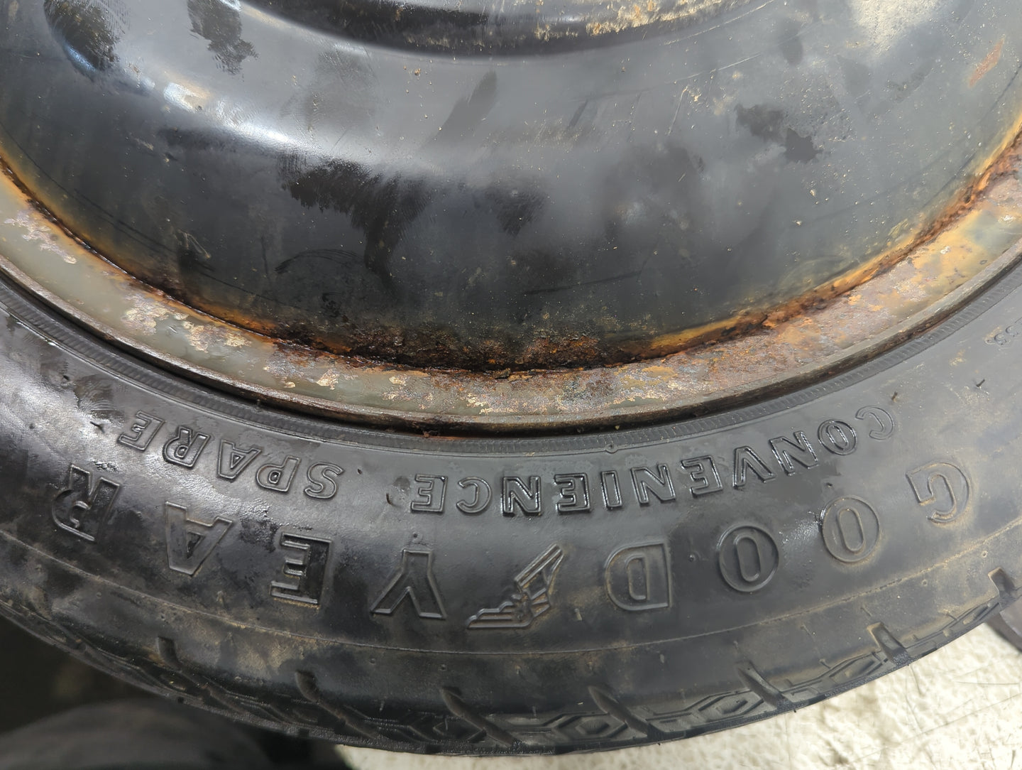 2005 Malibu Malibu Spare Donut Tire Wheel Rim Oem - Oemusedautoparts1.com